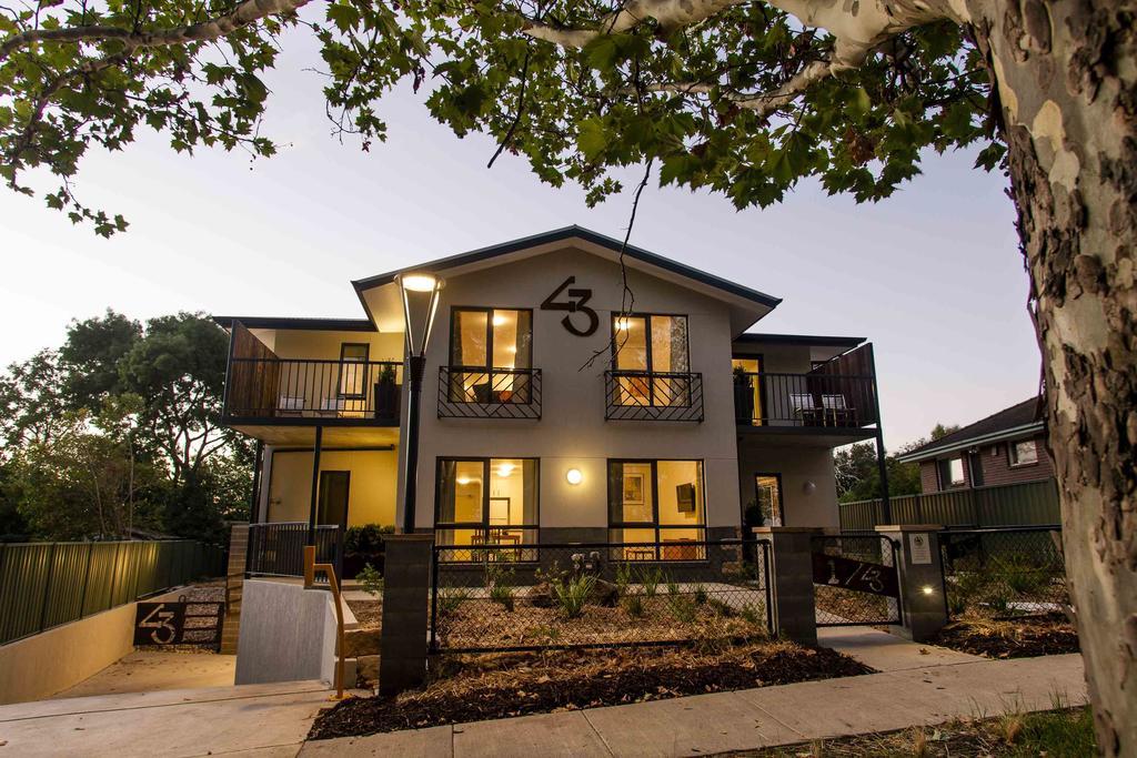 One Of A Kind Apartments Canberra Buitenkant foto