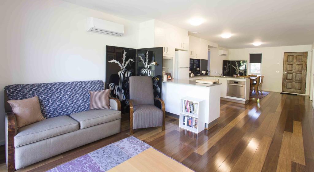 One Of A Kind Apartments Canberra Buitenkant foto