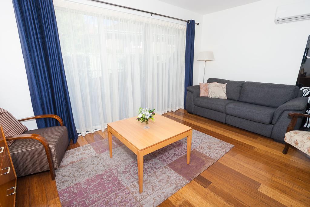 One Of A Kind Apartments Canberra Buitenkant foto